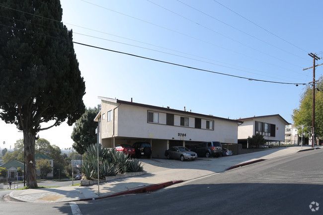 Two Bedroom Apartment on 3704 West 27th Street 