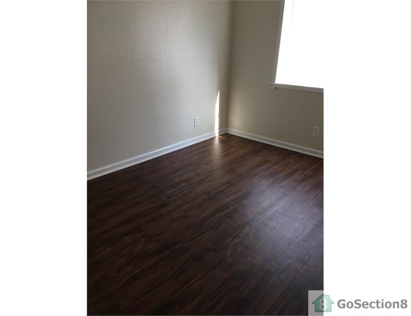 Two Bedroom Apartment on 5496 Imperial Avenue 