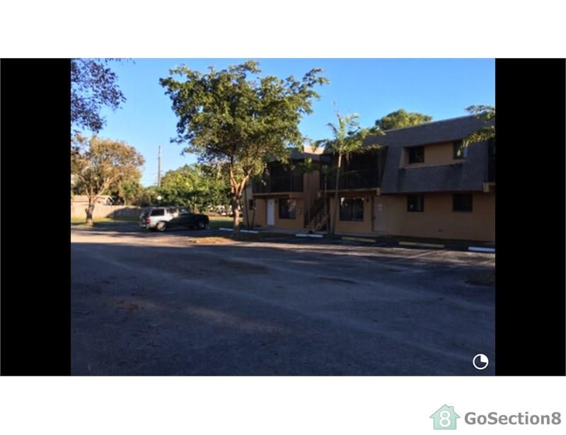 Two Bedroom Apartment on South Flagler Avenue 