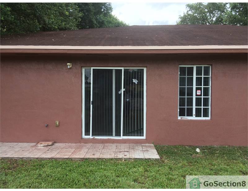 Four Bedroom Duplex on NW 100th Street 