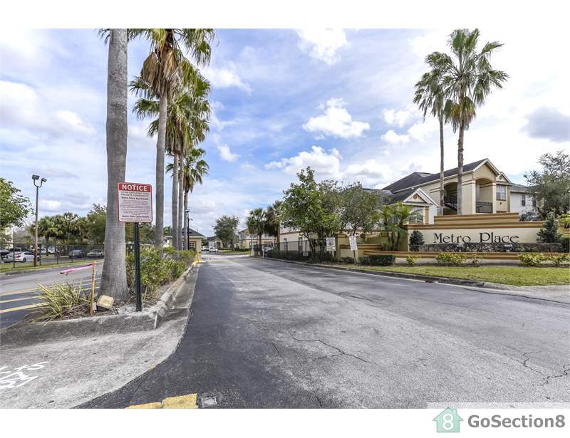 Three Bedroom Apartment on 907 South Kirkman Road 