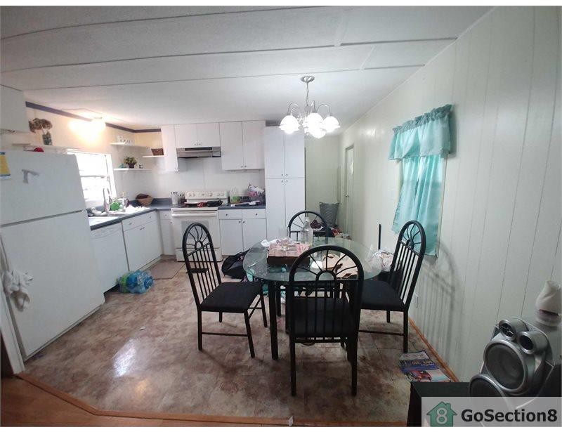 Three Bedroom Mobile-Home on 72nd Way 